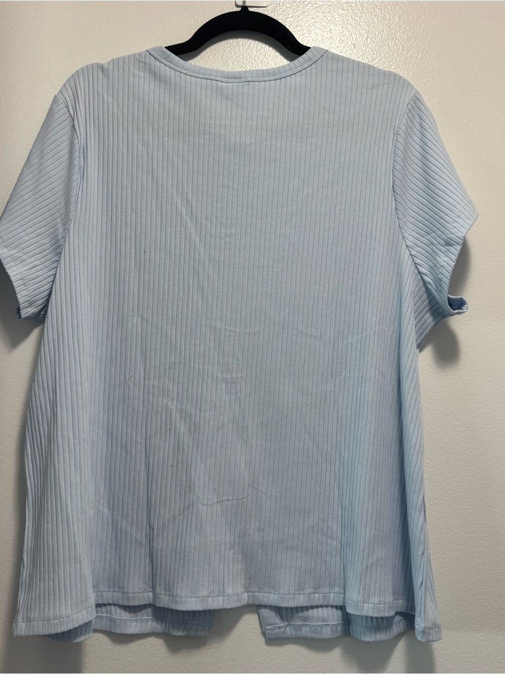 🩵Ribbed Button down Top - Picture 6 of 8